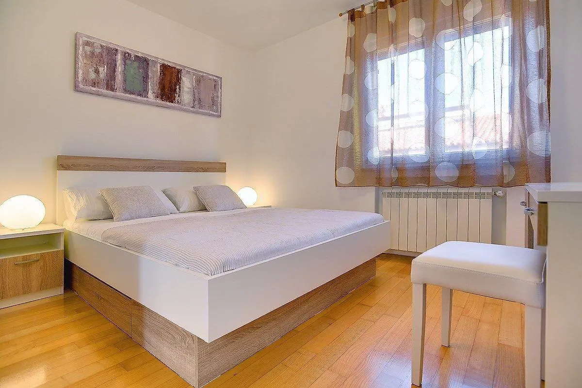 Holiday home Villa Magnifica Pula Croatia